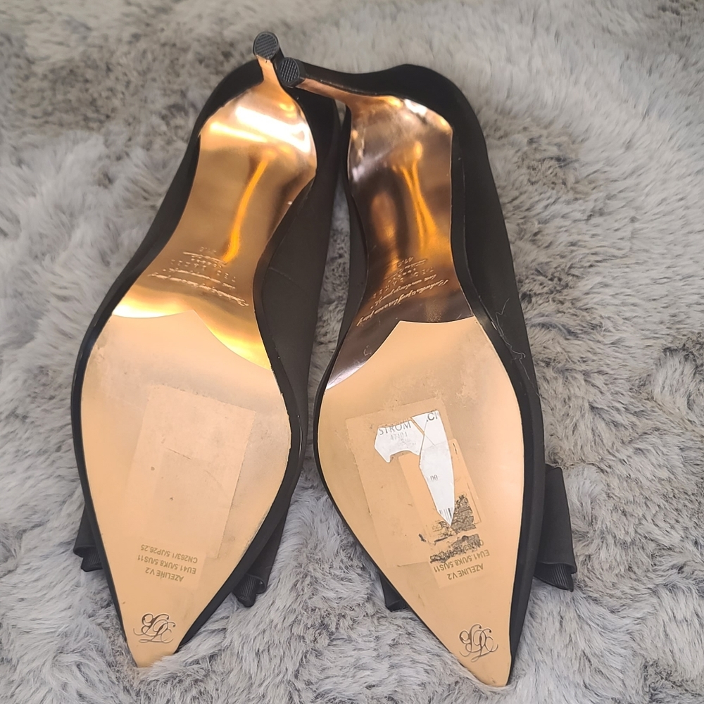 Authentic Ted Baker Heels - Picture 2 of 7